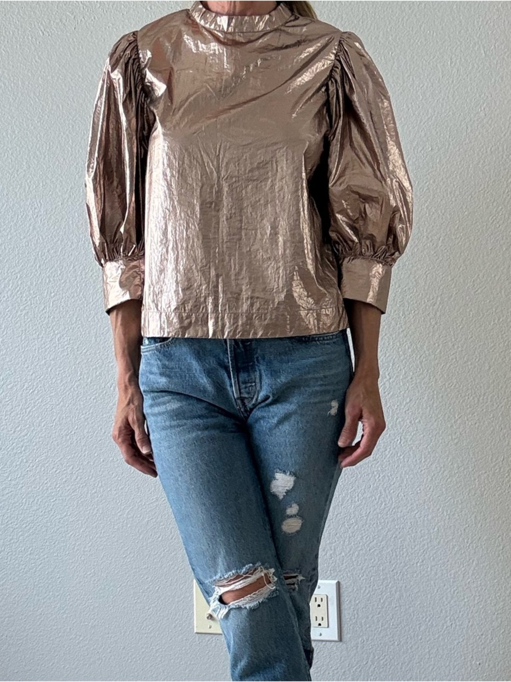 FARM Rio Metallic Rose Gold Puff Sleeve Blouse - Picture 3 of 9